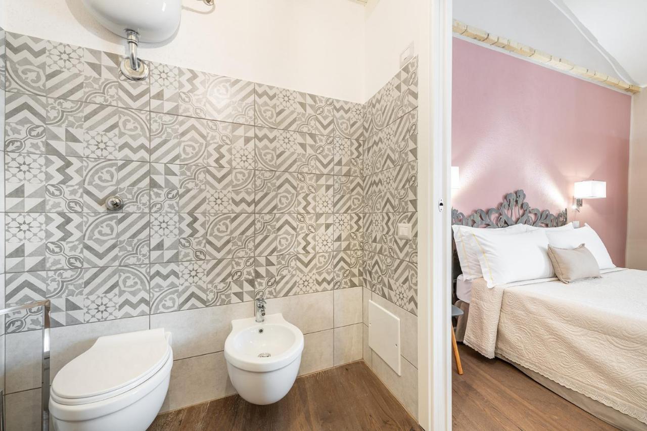 Promenade Boutique Rooms - City Centre Cagliari Dış mekan fotoğraf