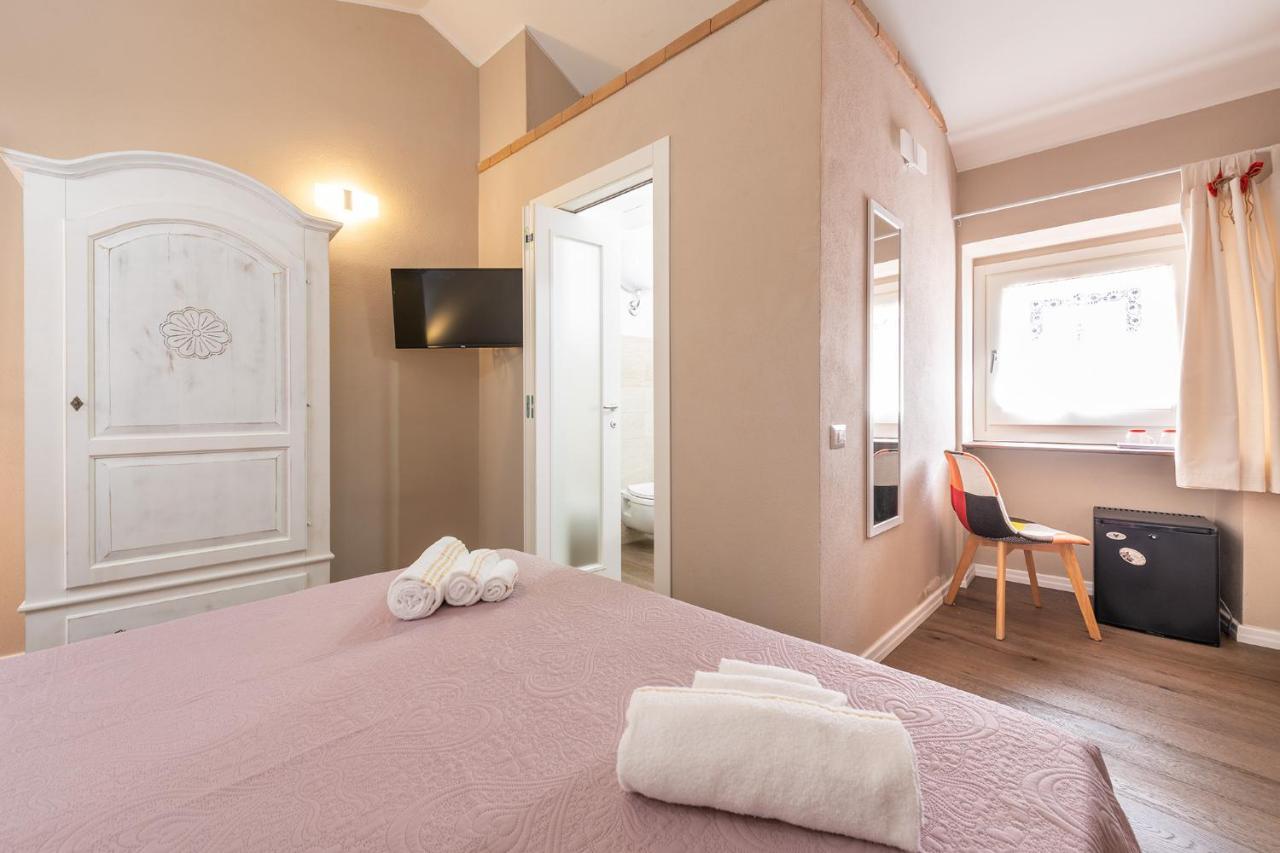 Promenade Boutique Rooms - City Centre Cagliari Dış mekan fotoğraf