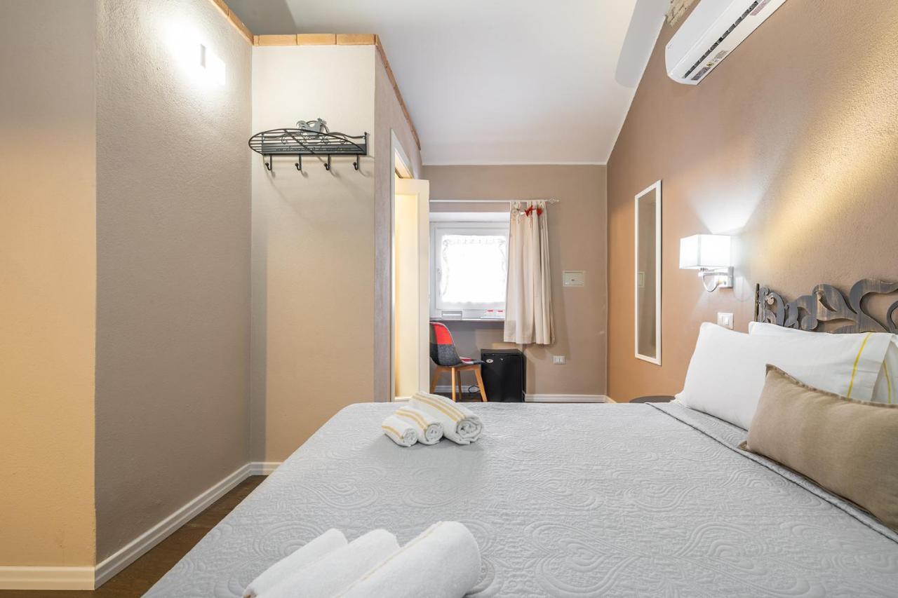 Promenade Boutique Rooms - City Centre Cagliari Dış mekan fotoğraf